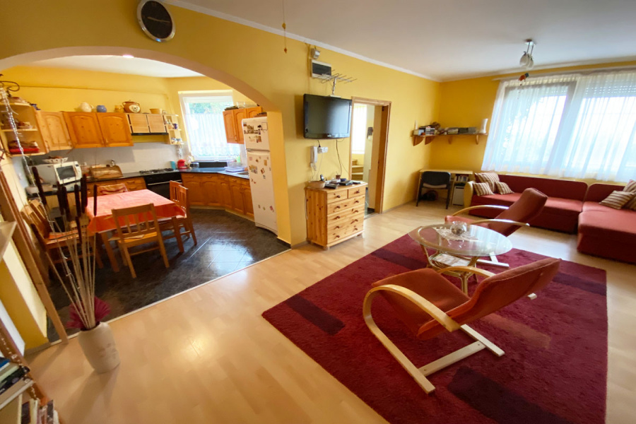 Zala / Balaton Süd, 5 Bedrooms Bedrooms, 7 Rooms Rooms,2 BathroomsBathrooms,Einfamilienhäuser,Verkauf,1199