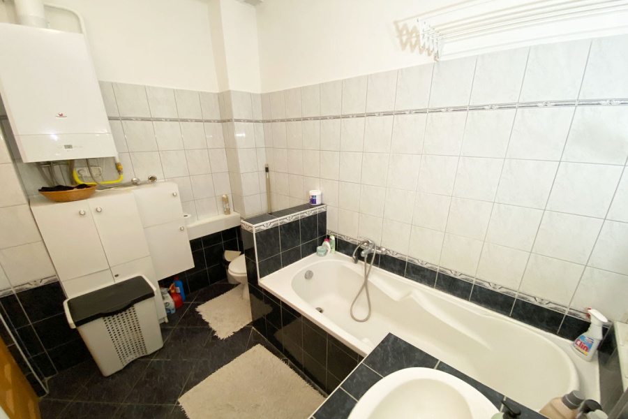 Zala / Balaton Süd, 5 Bedrooms Bedrooms, 7 Rooms Rooms,2 BathroomsBathrooms,Einfamilienhäuser,Verkauf,1199
