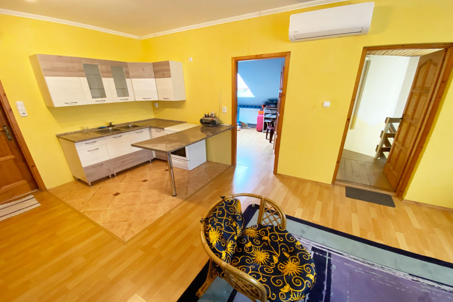Zala / Balaton Süd, 5 Bedrooms Bedrooms, 7 Rooms Rooms,2 BathroomsBathrooms,Einfamilienhäuser,Verkauf,1199