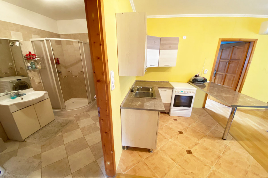 Zala / Balaton Süd, 5 Bedrooms Bedrooms, 7 Rooms Rooms,2 BathroomsBathrooms,Einfamilienhäuser,Verkauf,1199