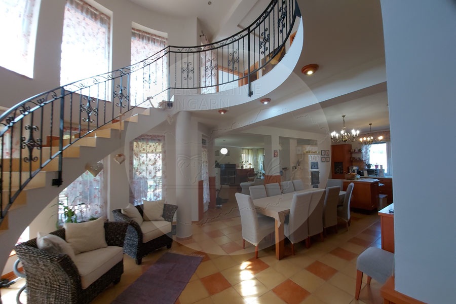 Zala / Westbalaton, 5 Bedrooms Bedrooms, 6 Rooms Rooms,3 BathroomsBathrooms,Villen,Verkauf,1238