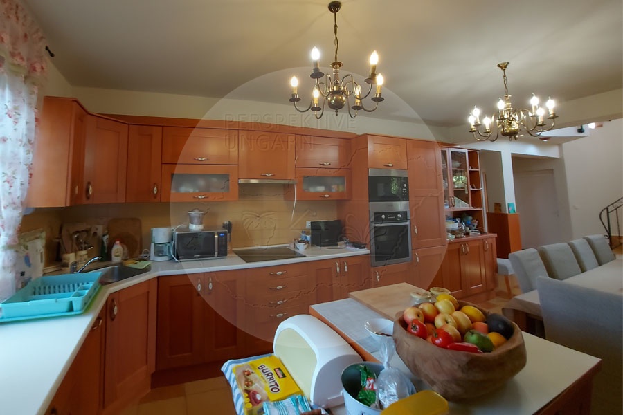 Zala / Westbalaton, 5 Bedrooms Bedrooms, 6 Rooms Rooms,3 BathroomsBathrooms,Villen,Verkauf,1238