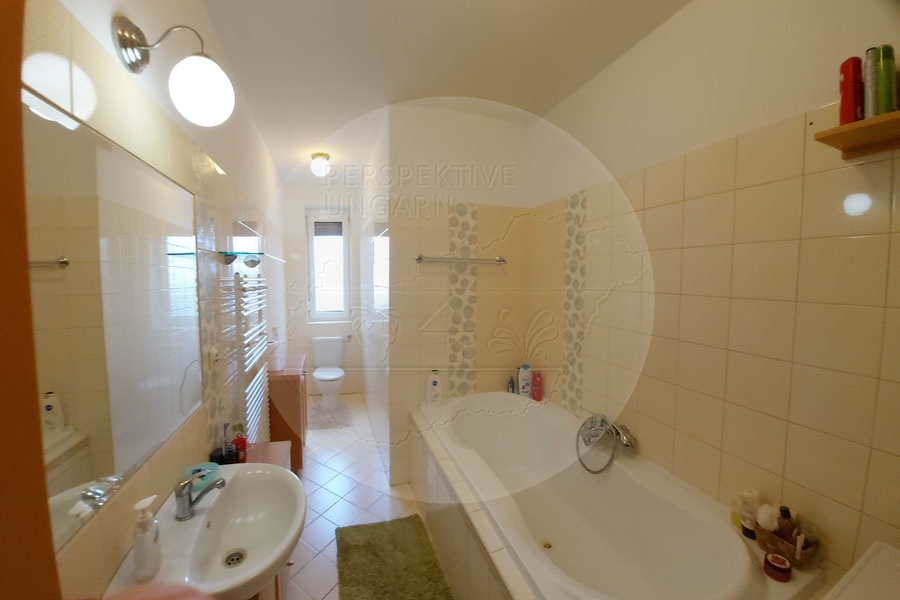 Zala / Westbalaton, 5 Bedrooms Bedrooms, 6 Rooms Rooms,3 BathroomsBathrooms,Villen,Verkauf,1238