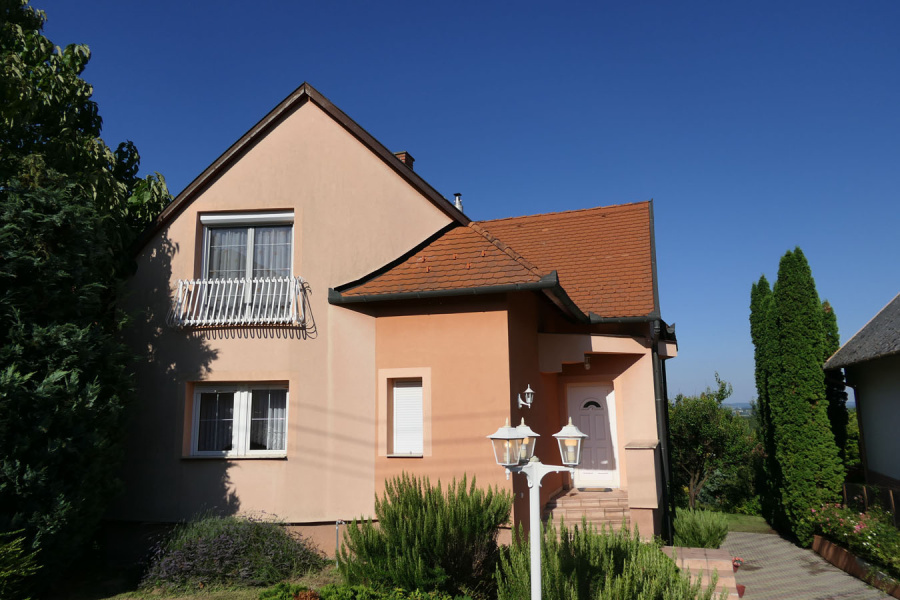 Zala / Westbalaton, 4 Bedrooms Bedrooms, 5 Rooms Rooms,2 BathroomsBathrooms,Einfamilienhäuser,Verkauf,1293