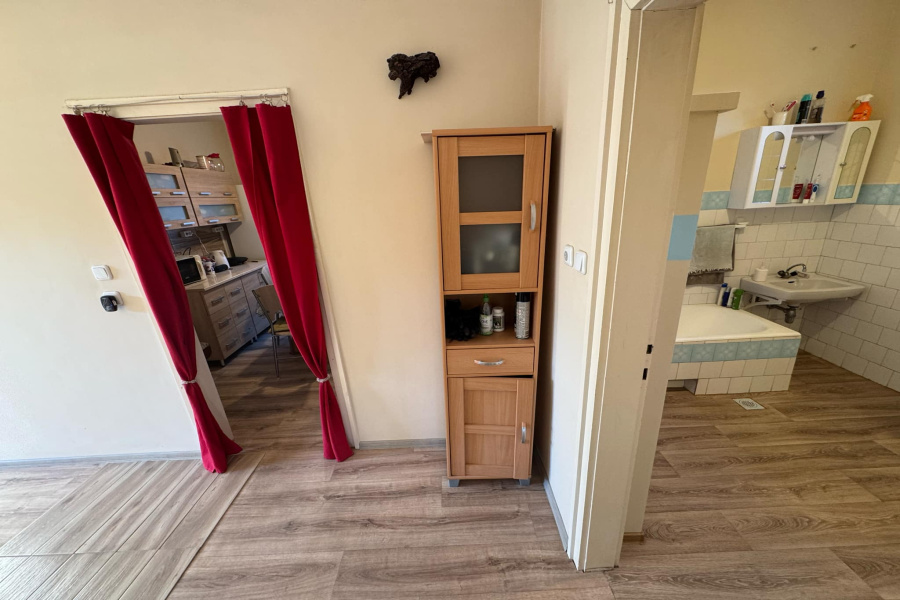 Somogy / Südbalaton, 2 Bedrooms Bedrooms, 3 Rooms Rooms,1 BathroomBathrooms,Einfamilienhäuser,Verkauf,1323
