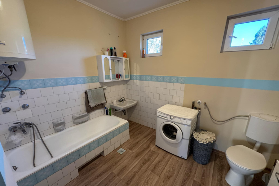 Somogy / Südbalaton, 2 Bedrooms Bedrooms, 3 Rooms Rooms,1 BathroomBathrooms,Einfamilienhäuser,Verkauf,1323